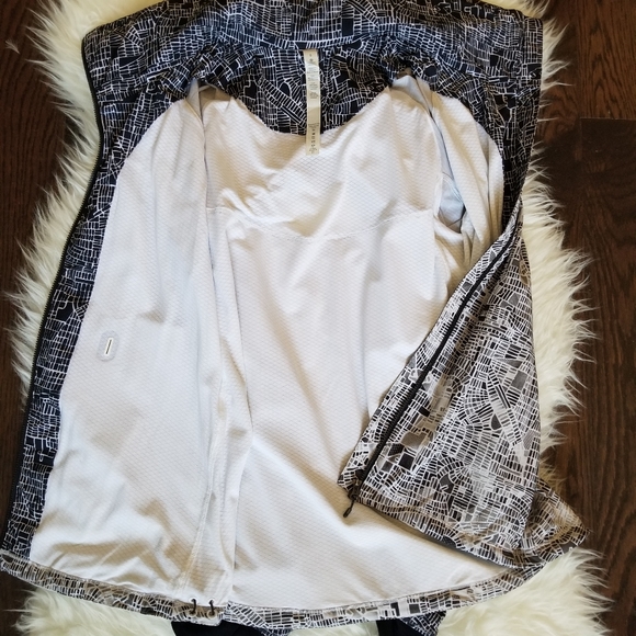 Lululemon SeaWheeze 2016 Agents of Change - Gather - Picture 3 of 7